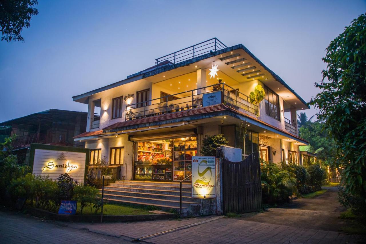 Sanidhya Beach Resort Alībāg Exterior foto