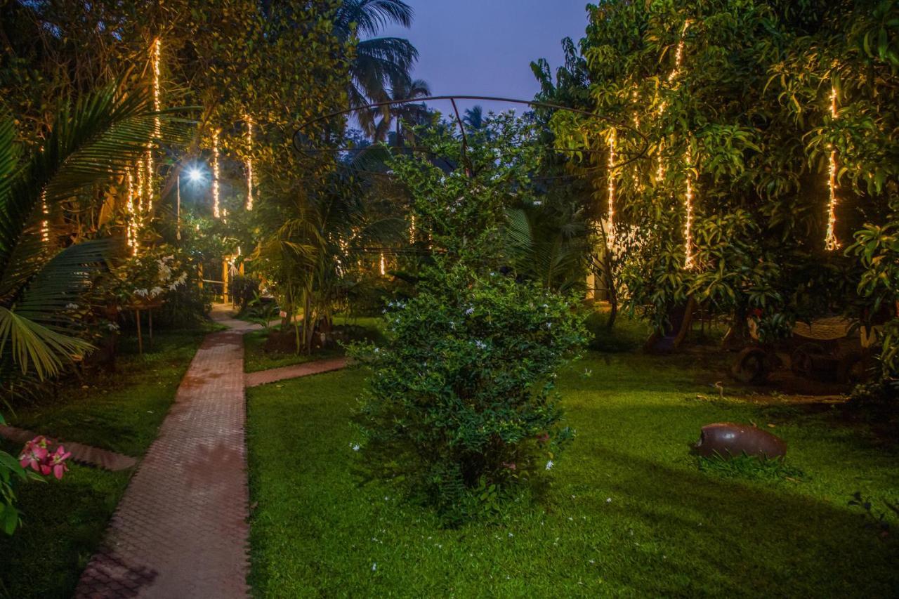 Sanidhya Beach Resort Alībāg Exterior foto