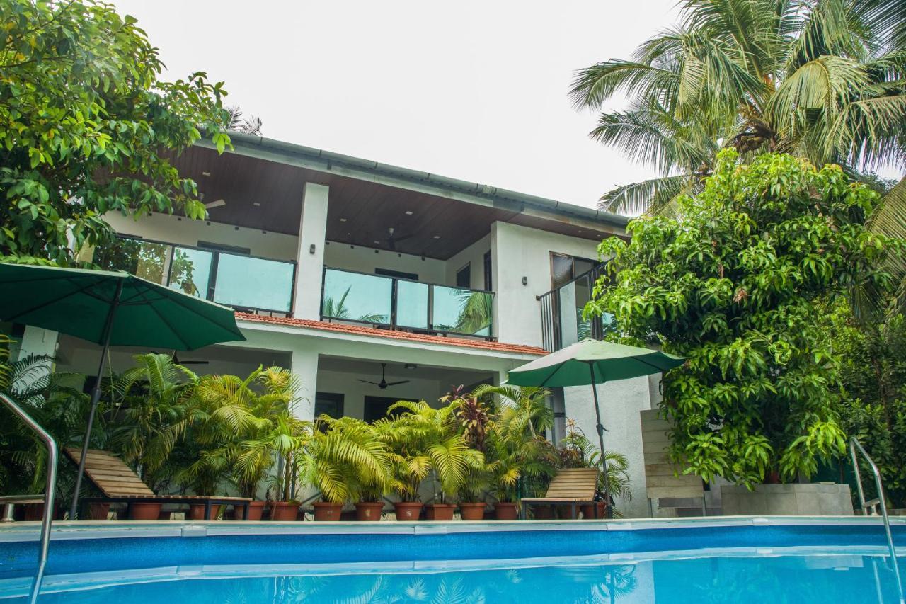 Sanidhya Beach Resort Alībāg Exterior foto